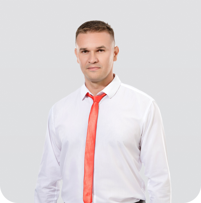 Инструктор Андрей